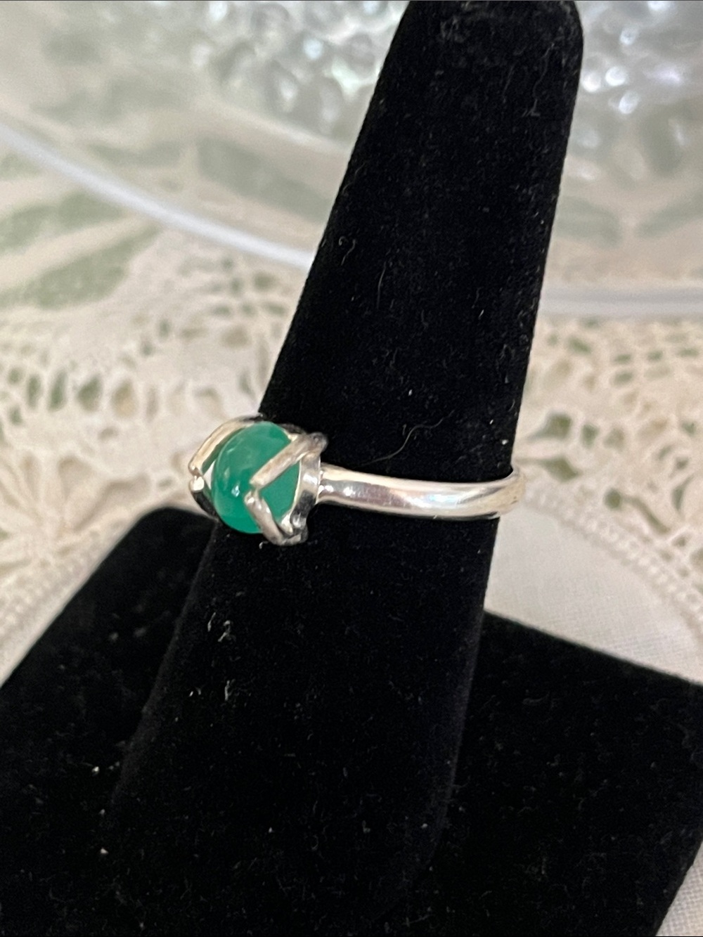 Vintage 925 Sterling Silver Oval Glass Jadeite Ring Size 8